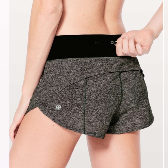 LULULEMON | Speed Up Short *2.5"